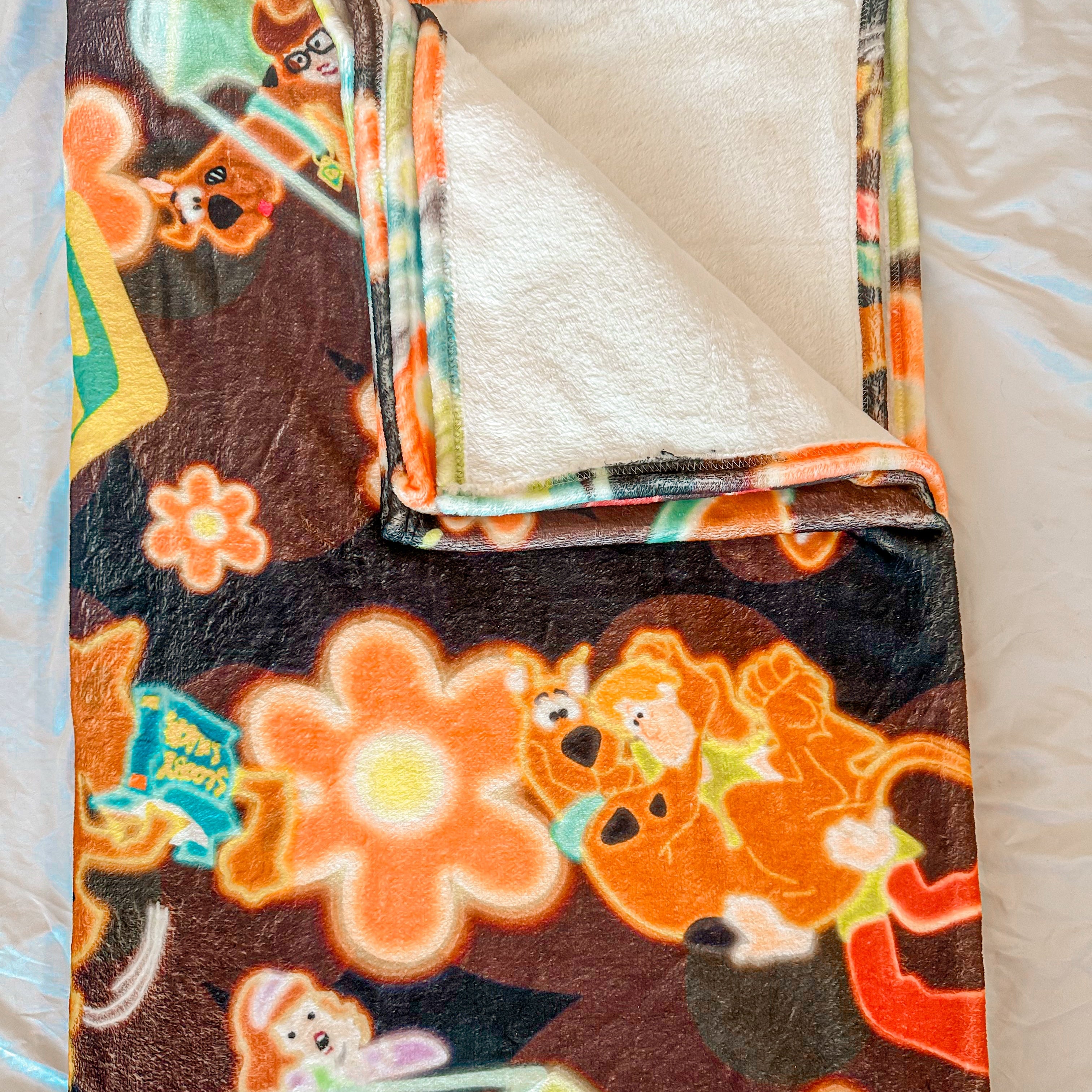 ZOINKS Large Plush Blankets